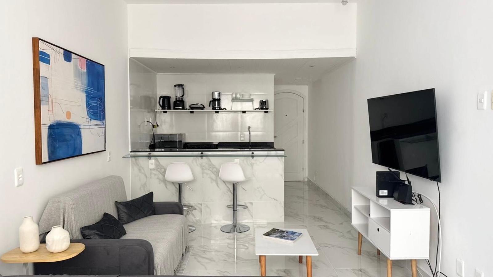 Apartment Cozy On Copacabana & Next To Ipanema